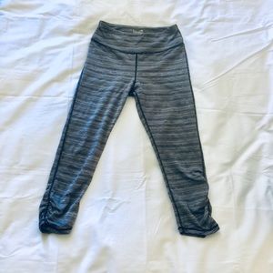 Kyodan Activewear Capris Leggings size XS